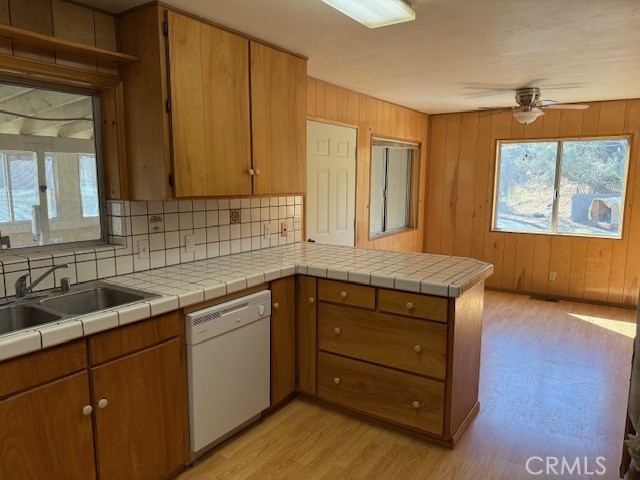 Detail Gallery Image 7 of 16 For 140 Crable St, Frazier Park,  CA 93225 - 2 Beds | 3 Baths