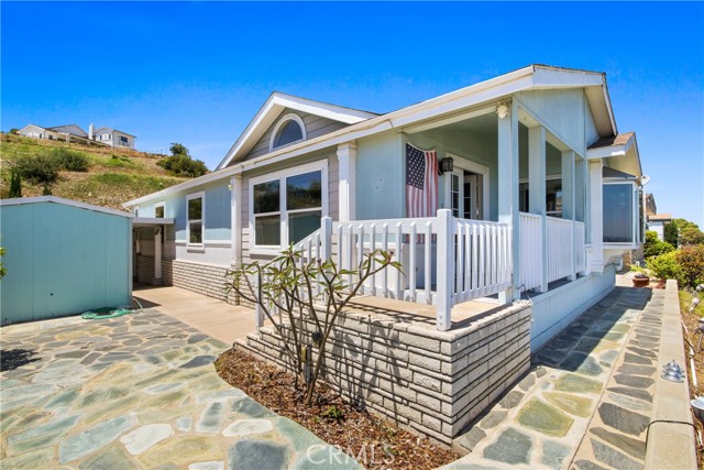 2550 Pacific Coast, Torrance CA: https://media.crmls.org/medias/ef211f35-ac2d-4550-a5e6-1e40ab61aedd.jpg