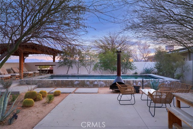 Detail Gallery Image 2 of 73 For 66475 Winters Rd, Joshua Tree,  CA 92252 - 3 Beds | 1 Baths