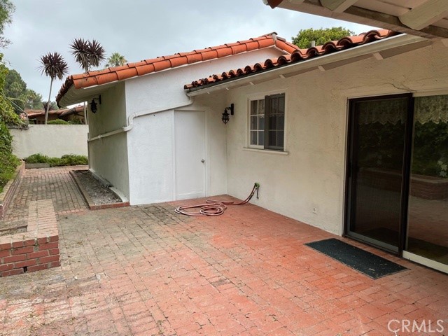 2220 Via Fernandez, Palos Verdes Estates, California 90274, 3 Bedrooms Bedrooms, ,2 BathroomsBathrooms,Residential,Sold,Via Fernandez,PV21186067