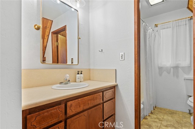 Detail Gallery Image 23 of 40 For 533 W Victoria Ct, Lake Arrowhead,  CA 92352 - 3 Beds | 2 Baths