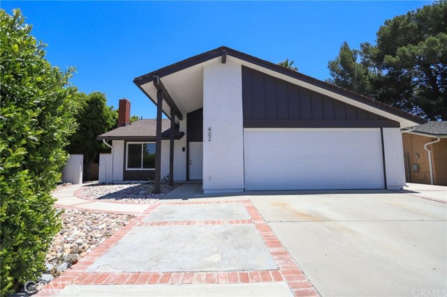 402 W Avenida De Las Flores photo 1