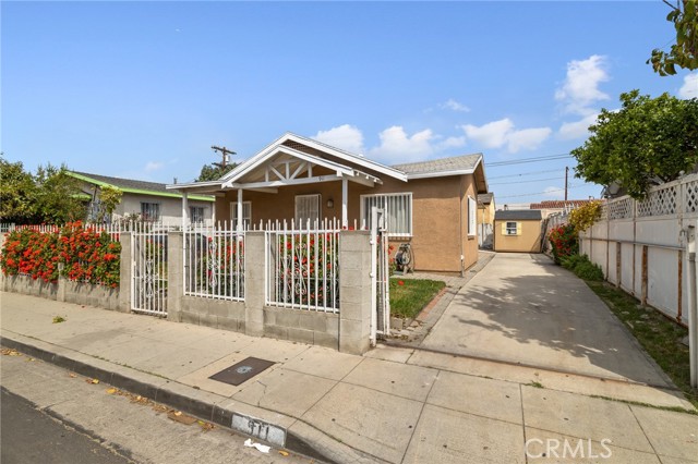 Image 2 for 911 W 59Th Dr, Los Angeles, CA 90044