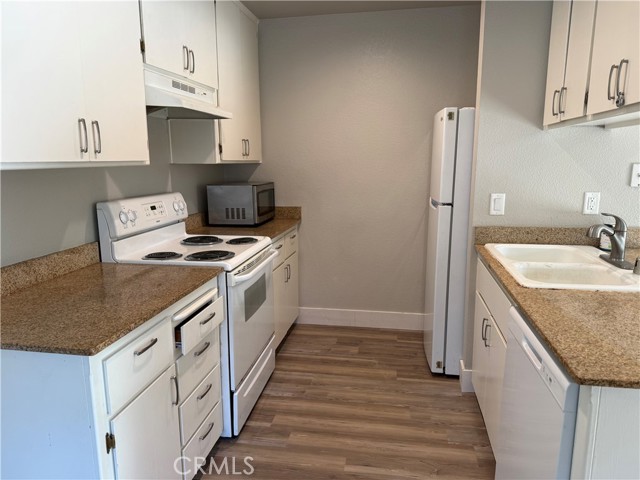 Detail Gallery Image 10 of 15 For 2055 Amanda #26,  Chico,  CA 95928 - 2 Beds | 1 Baths