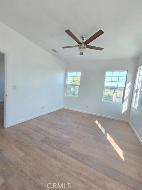 8431 Fontana St, Downey CA: https://media.crmls.org/medias/ef237614-b7e1-4a7a-99c9-3246c97c8935.jpg