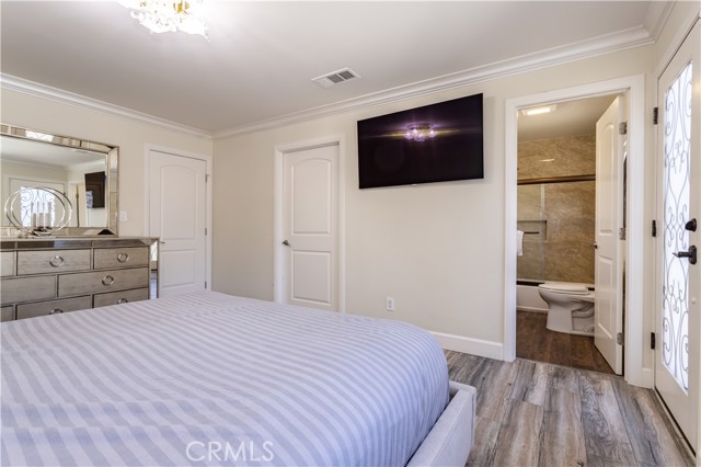 Image 21 of 31 For 9434 Mclennan Avenue