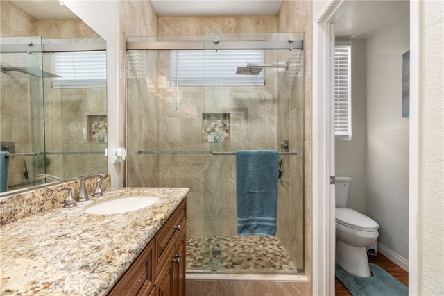 Image 14 of 26 For 4871 Oakhurst Avenue