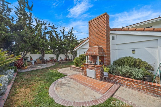 11432 Pollard Drive, Garden Grove CA: https://media.crmls.org/medias/ef245ddb-22e3-4015-8cb1-5413fcb4417e.jpg