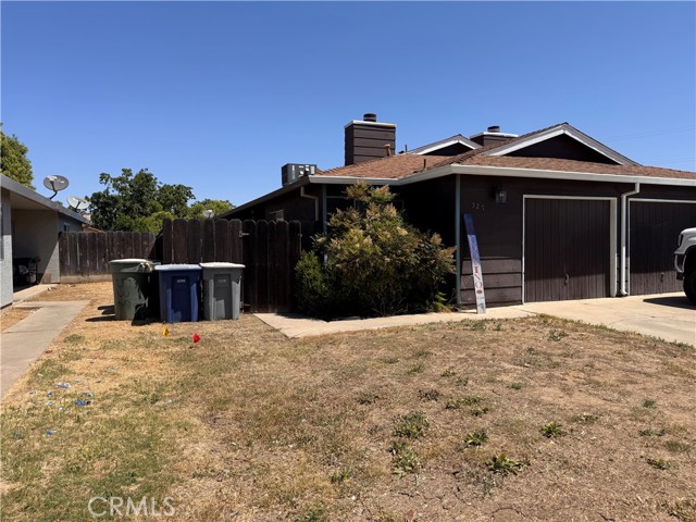 Detail Gallery Image 1 of 1 For 527 Seville Way, Merced,  CA 95341 - 3 Beds | 2 Baths