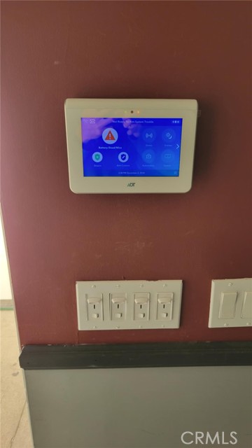 Detail Gallery Image 3 of 7 For 409 17th, San Bernardino,  CA 92405 - 2 Beds | 1 Baths