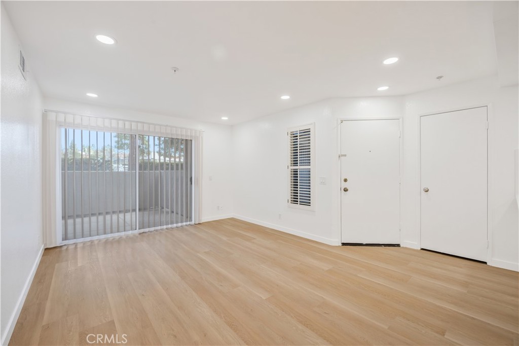 Ef258af8 824c 48c8 8c57 9f9d16123320