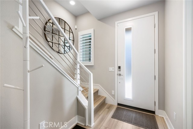 Detail Gallery Image 5 of 45 For 1460 W Sunrise Ln, San Pedro,  CA 90732 - 4 Beds | 3/1 Baths