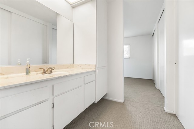 Detail Gallery Image 31 of 37 For 1517 237th, Harbor City,  CA 90710 - 4 Beds | 3 Baths