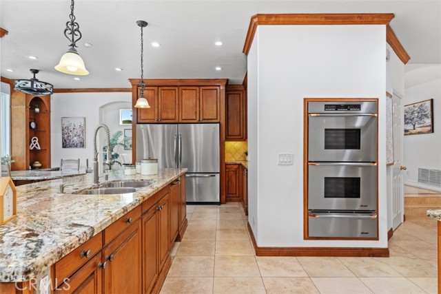 Detail Gallery Image 22 of 66 For 16 Mariposa, Rancho Santa Margarita,  CA 92679 - 5 Beds | 3/1 Baths