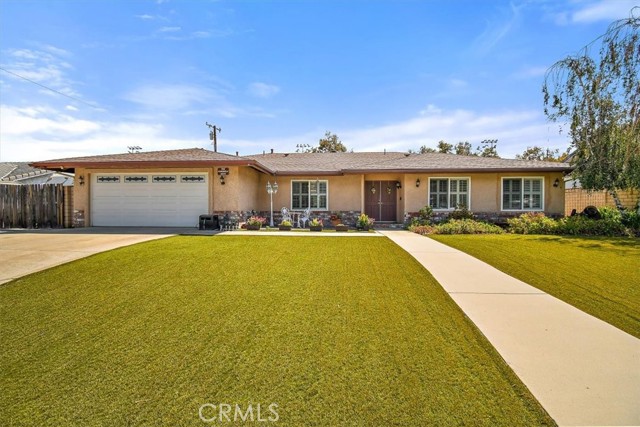 8875 Alta Loma Dr, Rancho Cucamonga, CA 91701