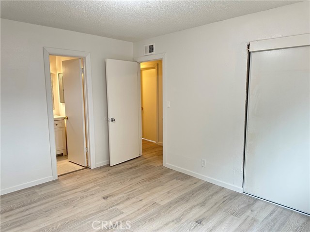 614 E Pondera Street, Lancaster CA: https://media.crmls.org/medias/ef273741-9385-4a65-8c09-9f0b6634721f.jpg