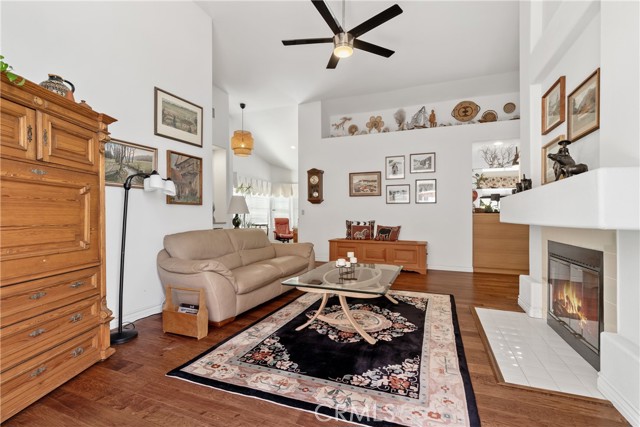 Detail Gallery Image 8 of 66 For 40461 via Siena, Murrieta,  CA 92562 - 2 Beds | 2 Baths