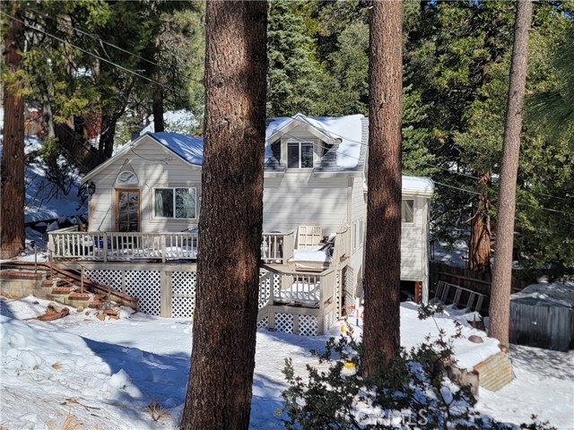 Detail Gallery Image 2 of 35 For 23340 Banning Idyllwild Rd, Idyllwild,  CA 92549 - 1 Beds | 2 Baths