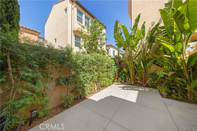 Detail Gallery Image 23 of 28 For 171 Elkhorn, Irvine,  CA 92618 - 4 Beds | 3/1 Baths