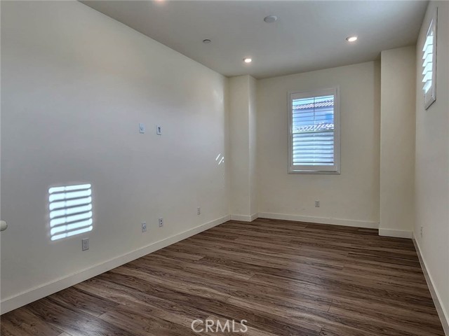 Detail Gallery Image 8 of 24 For 7505 Channel View St, Chino,  CA 91708 - 3 Beds | 3 Baths