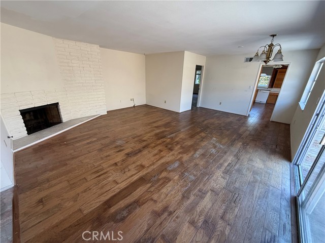 Detail Gallery Image 3 of 16 For 6441 Saint Paul Cir, Huntington Beach,  CA 92647 - 4 Beds | 3 Baths