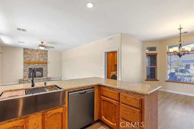 Detail Gallery Image 16 of 49 For 22104 Mccarthy Dr, Tehachapi,  CA 93561 - 3 Beds | 2 Baths