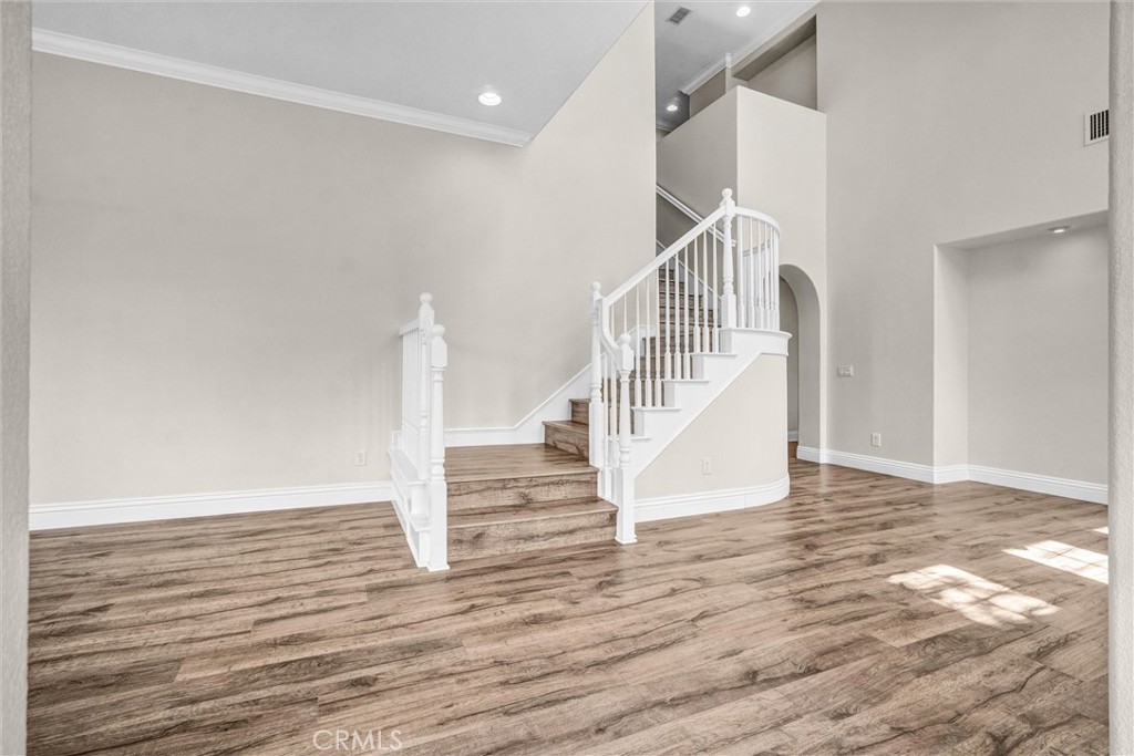 MLS #OC25165987 img 14