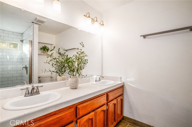 Detail Gallery Image 18 of 29 For 7167 Live Oak Dr, Sanger,  CA 93657 - 3 Beds | 2 Baths