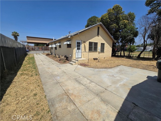 845 Preston Street, San Bernardino CA: https://media.crmls.org/medias/ef2a5a4b-f497-467a-bca7-25e4c41dde12.jpg