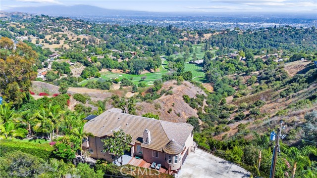 918 Reposado Drive, La Habra Heights CA: https://media.crmls.org/medias/ef2ac365-75b5-44f2-b1c1-99e1c862b1a7.jpg