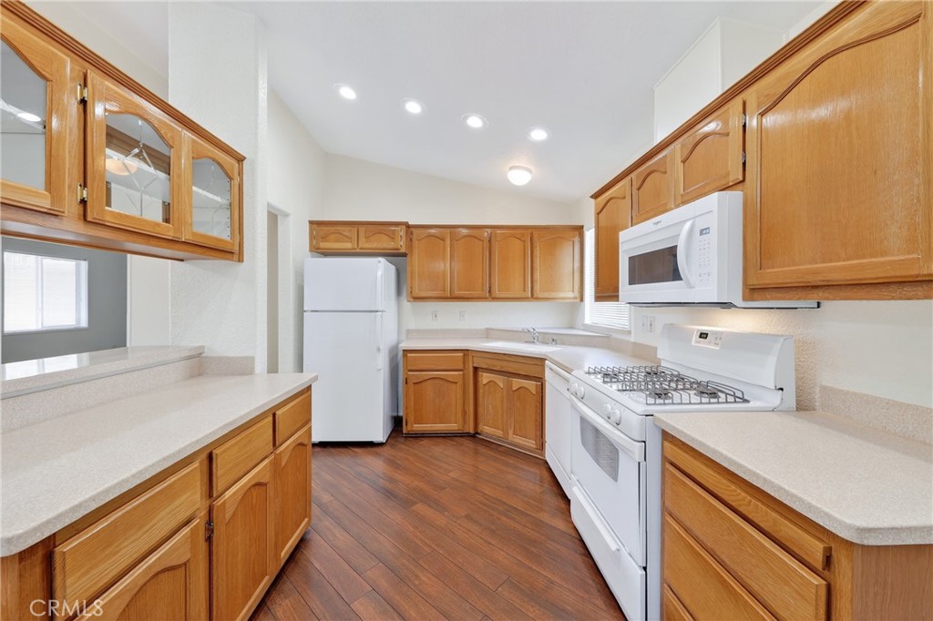 MLS #OC25256466 image #16