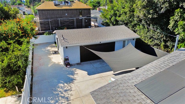 Detail Gallery Image 34 of 39 For 7235 Yarmouth Ave, Reseda,  CA 91335 - 2 Beds | 2 Baths