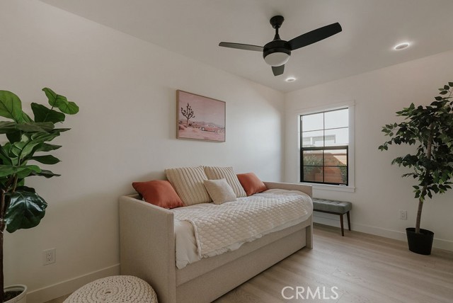 Detail Gallery Image 44 of 67 For 584 N Plymouth Bld, Los Angeles,  CA 90004 - 4 Beds | 2/1 Baths