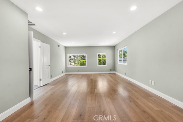 Detail Gallery Image 30 of 49 For 12444 Marva Ave, Granada Hills,  CA 91344 - 4 Beds | 3 Baths