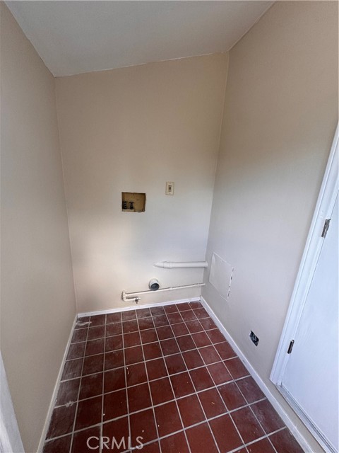Detail Gallery Image 14 of 24 For 802 E Granada Ct, Ontario,  CA 91764 - 3 Beds | 1 Baths