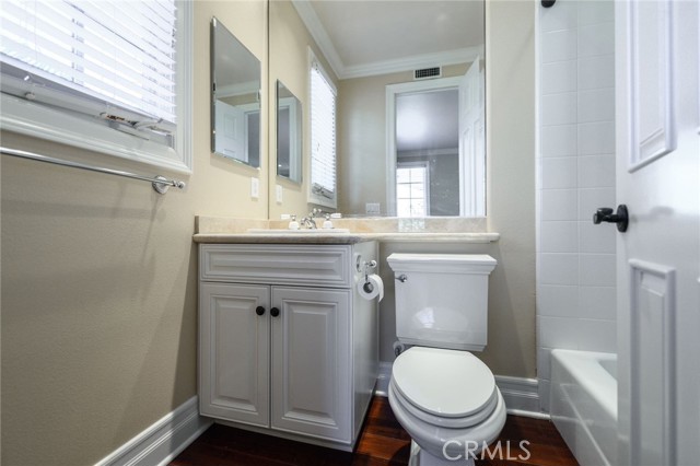 24 Wharfside Drive, Newport Coast CA: https://media.crmls.org/medias/ef2d76fe-9ffe-4093-a2ec-559211a0ffcf.jpg