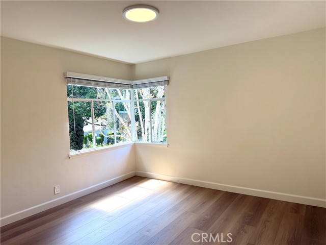 2648 23rd Street, Santa Monica CA: https://media.crmls.org/medias/ef2e542c-46c2-4624-a9ac-abe6b8c2dd07.jpg