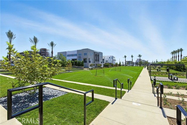 Detail Gallery Image 24 of 24 For 498 Marlow Ln, Montebello,  CA 90640 - 4 Beds | 3/1 Baths