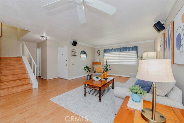 Detail Gallery Image 10 of 42 For 5526 Donner Ave, Buena Park,  CA 90621 - 3 Beds | 2/1 Baths