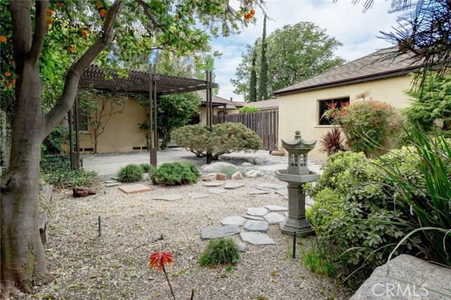 Detail Gallery Image 33 of 33 For 1717 Riverside Dr, Glendale,  CA 91201 - 2 Beds | 1 Baths