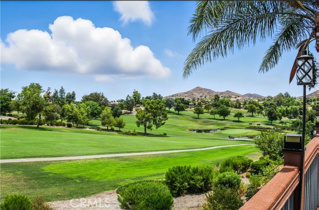 Detail Gallery Image 8 of 47 For 30700 Spyglass Way, Menifee,  CA 92587 - 5 Beds | 3/1 Baths