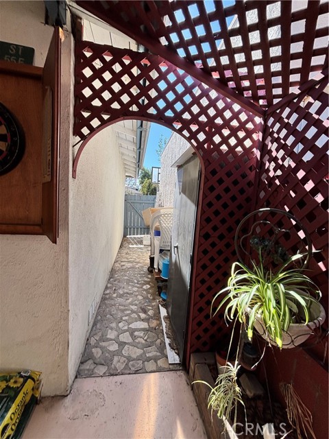 4167 W 162ND STREET photo 32