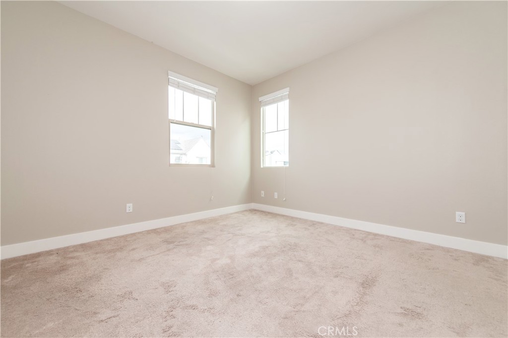 MLS #OC25280900 image #13