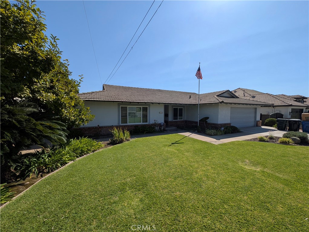 820 E Bennett Avenue