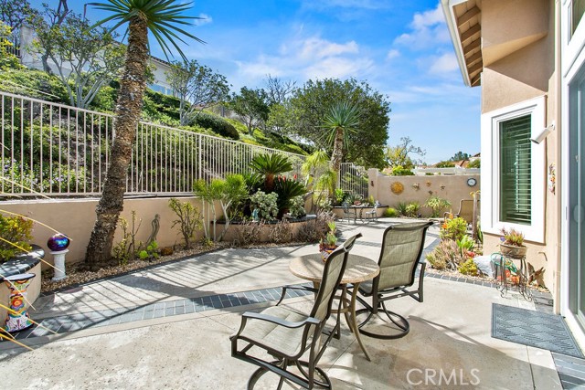 21432 Bastia, Mission Viejo CA: https://media.crmls.org/medias/ef3143a1-692a-404c-992e-ed3d84382328.jpg
