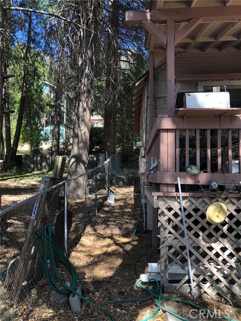 23792 Springwater, Crestline, CA 92325