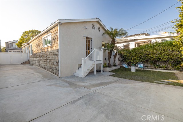 1500 Walnut Avenue, Manhattan Beach, California 90266, 3 Bedrooms Bedrooms, ,2 BathroomsBathrooms,Residential,Sold,Walnut,SB22011905