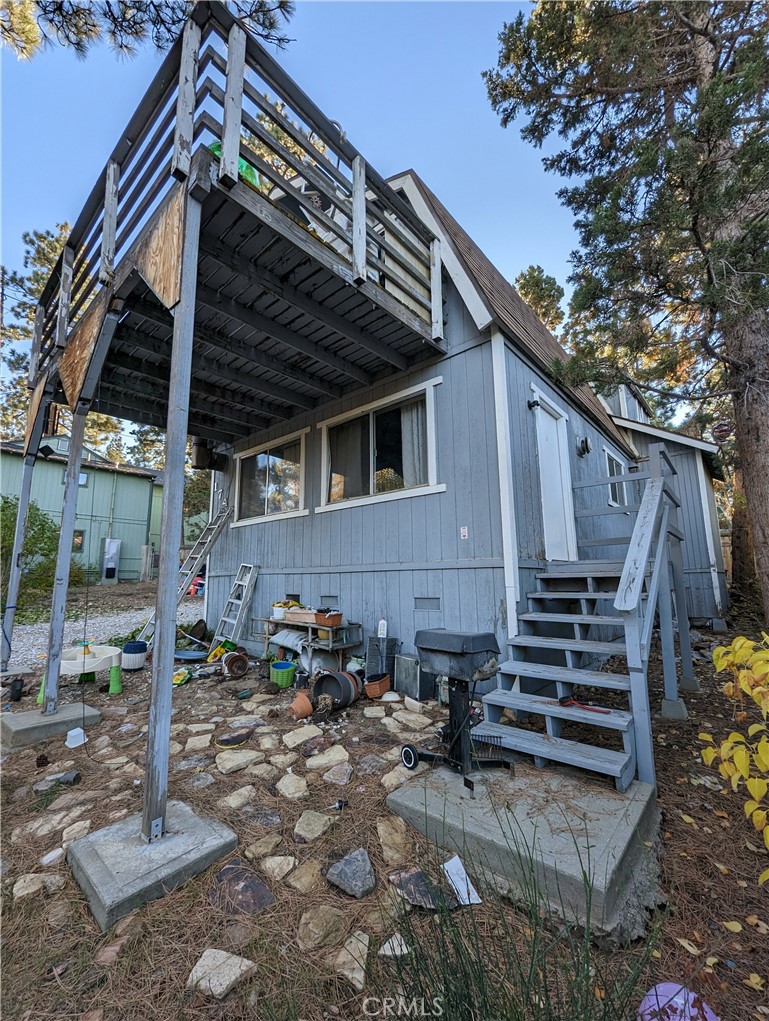 174 Holmes Lane, Sugar Loaf, CA 92386