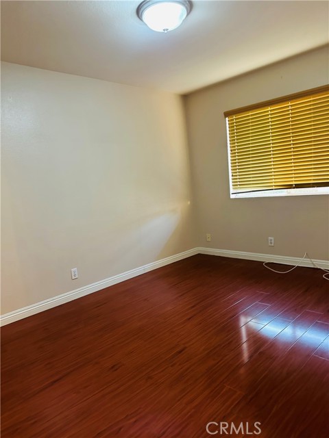 Detail Gallery Image 26 of 28 For 555 W Lemon Ave, Monrovia,  CA 91016 - 4 Beds | 2/1 Baths