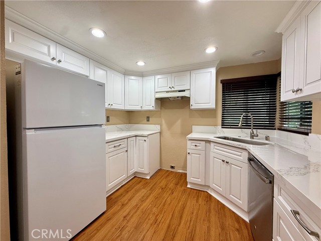Detail Gallery Image 4 of 27 For 22749 Lakeway #375,  Diamond Bar,  CA 91765 - 2 Beds | 2 Baths